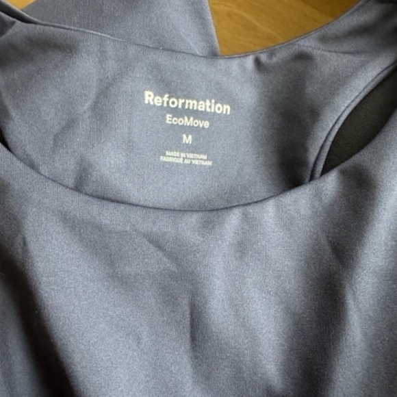 Reformation Ecomove High Rise Legging and Top (TOP and BOTTOM included) - Picture 3 of 3